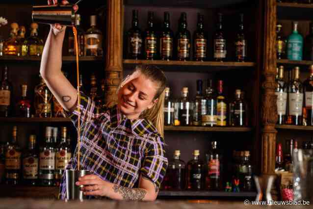 Na zeven maanden stilte maakt Vlaanderens bekendste cocktailbar comeback, en dat op geheime locatie: “We gaan hints droppen à la De Mol”