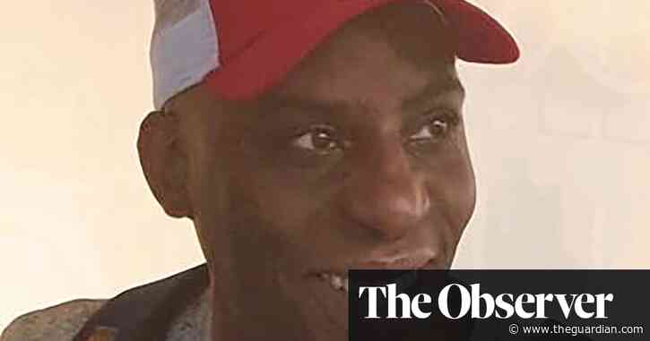 Met officers accused of not assisting in inquiry of man who drowned in Thames
