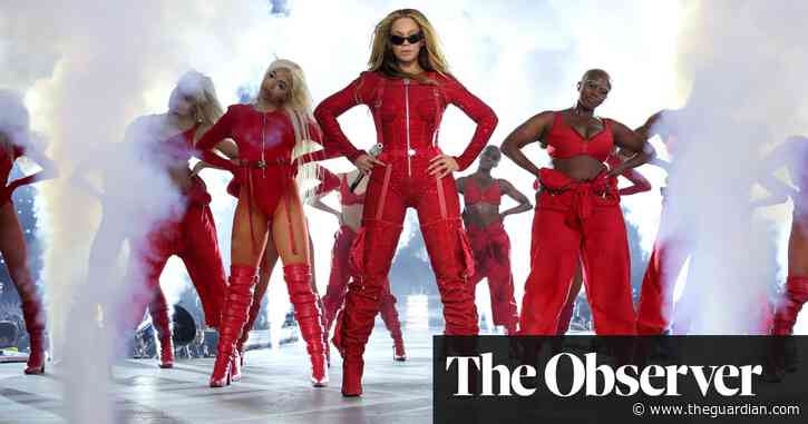 Rise of the tourdrobe: how Beyoncé’s gigs are the new designer catwalk