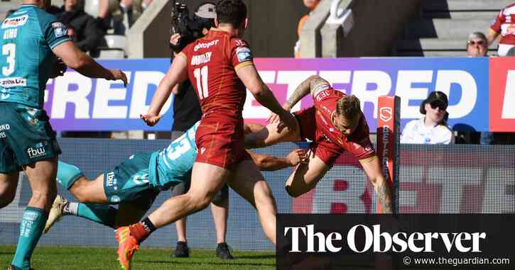 Catalans Dragons rout Wigan on Magic Weekend thanks to Johnstone treble