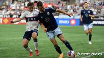 Gauld's late penalty helps Vancouver Whitecaps claim point in draw with Kansas