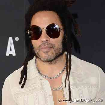 Lenny Kravitz 'felt nauseous' when presented with first record contract