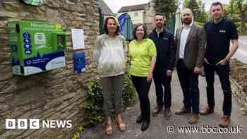 Defibrillators installed along A417 in Gloucestershire