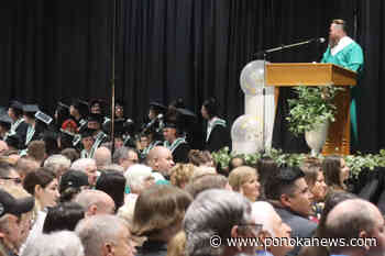 Ponoka Secondary Campus celebrate their grads