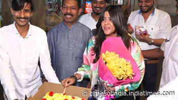 On her birthday, Ekta Kapoor visits Siddhivinayak Temple in Mumbai