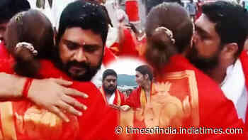 'Shameless’ - Adipurush director Om Raut gives goodbye kiss to Kriti Sanon inside Tirupati temple premises, gets criticised