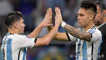 Lautaro Martinez e Julian Alvarez in finale di Champions League