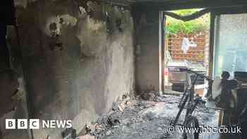 Clacton-on-Sea: Teen alerts family to tumble dryer house fire