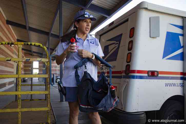 Dogs and mail carriers really can get along: Here’s how