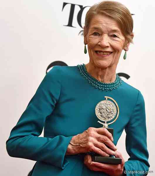 Glenda Jackson – triumphing on ‘this great stage of fools’