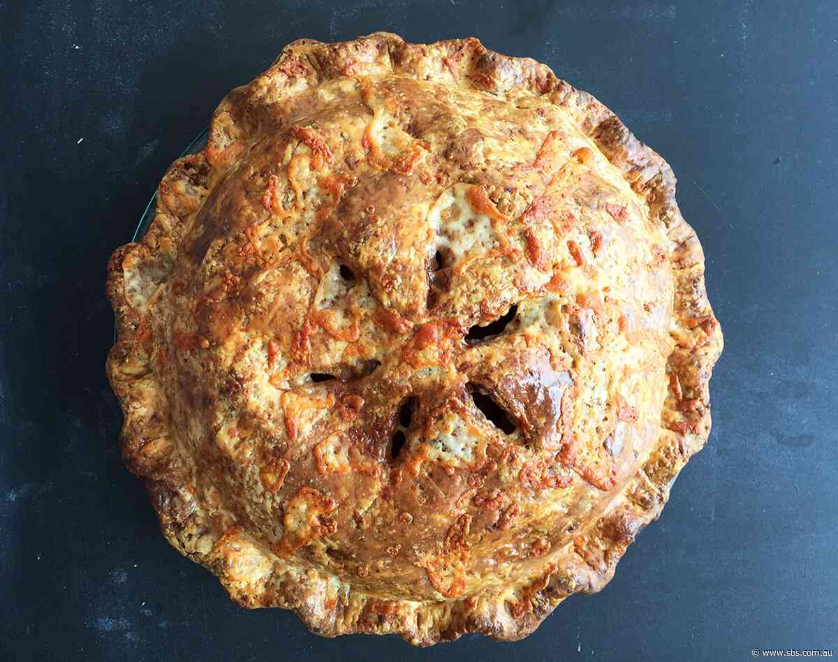 Cheddar-crusted apple pie