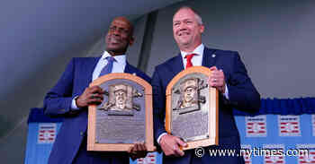 Fred McGriff and Scott Rolen Are Inducted Into Baseball Hall of Fame
