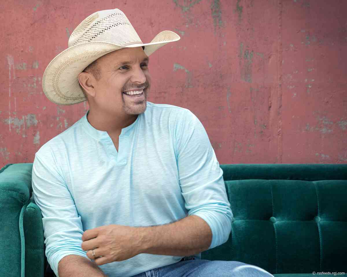 Garth Brooks' sports-themed Tailgate Radio hits TuneIn in time for college football