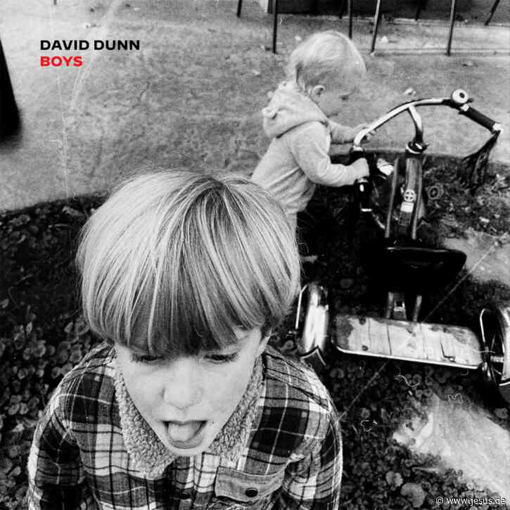 David Dunn: Boys