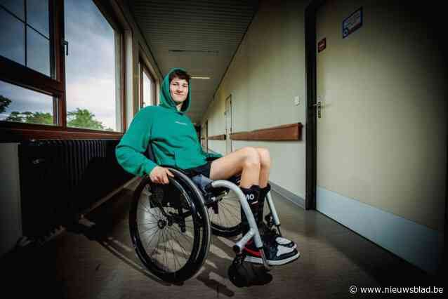 In juni brak Jasper zijn rug, vandaag heeft hij  nieuw doel: rolstoeltennis op Paralympics