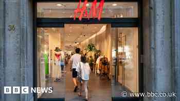 H&M in U-turn over online returns fee in store