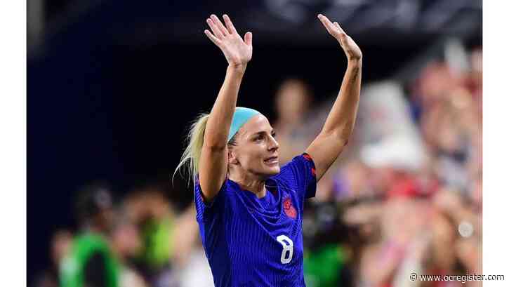 Julie Ertz says goodbye as USWNT shuts out South Africa