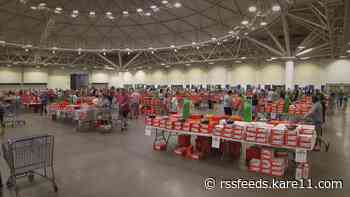 Shoppers travel across the country for Le Creuset sale