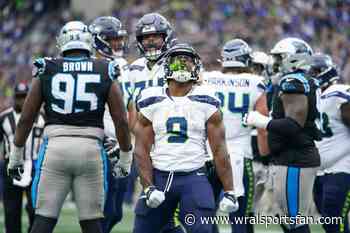 Kenneth Walker III sparks Seahawks in second half as Seattle pulls away to beat Carolina 37-27