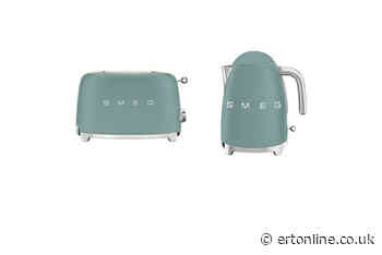 Smeg unveils its Emerald Green KLF03 Kettle and TSF01 Toaster