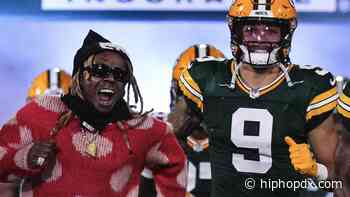 Lil Wayne Runs Out With Green Bay Packers During Game Against Detroit Lions