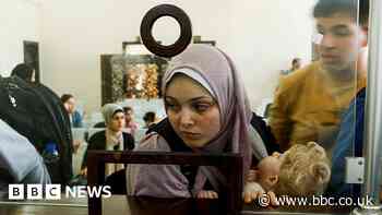 Rafah crossing: More Britons leave after nearly 100 listed as eligible