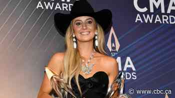 Lainey Wilson wins big at CMA Awards, and Tracy Chapman gets song of the year