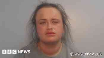 Hyde woman jailed for stabbing boyfriend to death