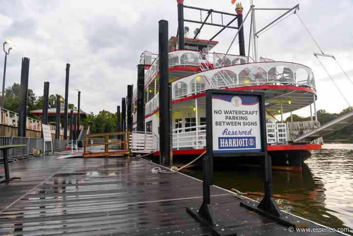 The Black Boat Co-Captain Attacked During The Montgomery Riverboat