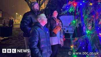 Calverton: Nine-year-old cancer survivor's Christmas switch-on