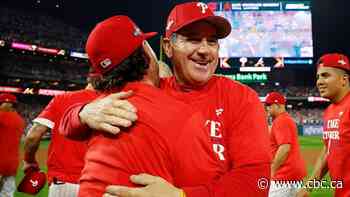 Phillies extend Canadian manager Rob Thomson through 2025 after playoff success