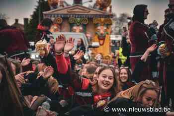 Meulewiekers trappen carnaval op gang in Noord-Limburg: “Zonder de boeren geen carnaval”
