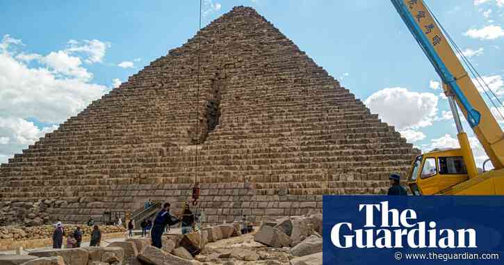 Egypt scraps plan to restore cladding on one of three great pyramids of Giza