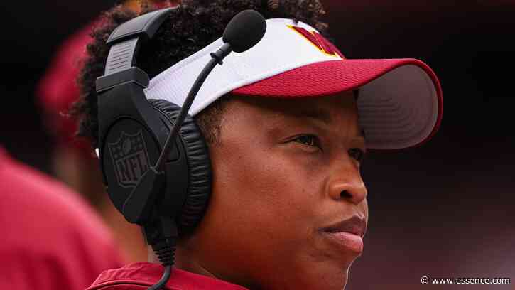 Chicago Bears Hire Jennifer King, NFL’s First Female Offensive Assistant