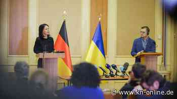 Außenministerin Baerbock versichert Ukraine volle Unterstützung