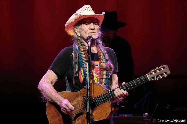 Willie Nelson and Bob Dylan to perform at Darien Lake