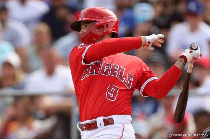 Zach Neto doubles, triples in Angels’ victory over Brewers