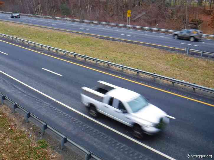  I-91 between Bradford and Fairlee closes following rockslide