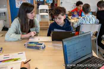 Zestig Vlaamse scholen testen nieuwe digitale lesvorm van Van In: “Veel beter afgestemd op het niveau van de leerling”