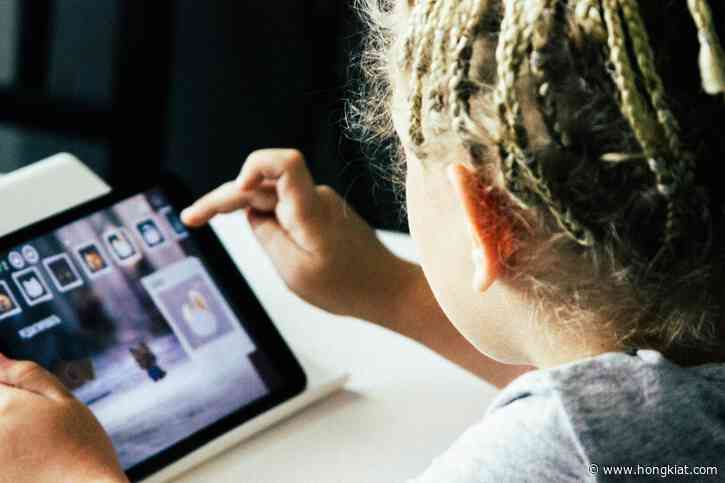 Balancing Kids’ Online and Offline Life