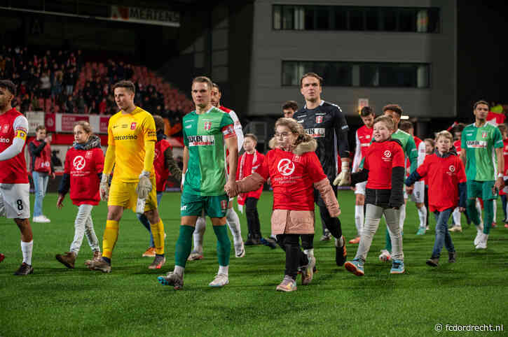 MVV-FC Dordrecht gestaakt na medisch noodgeval