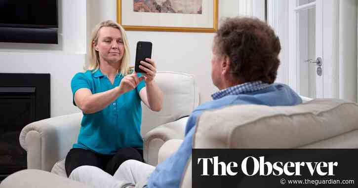 Warning over use in UK of unregulated AI chatbots to create social care plans