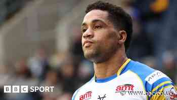 Derrell Olpherts: Leeds Rhinos winger signs for Wakefield Trinity with immediate effect