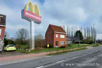 BUURTREPORTAGE. Bewoners Berlaarbaan zien McDonald’s niet graag komen: “Is dit echt nodig in een woonzone?”