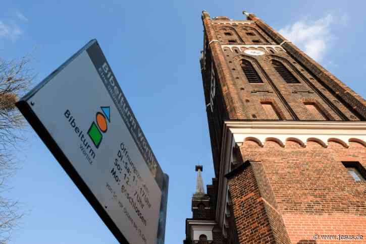 „Bibelturm“ im Dessau-Wörlitzer Gartenreich öffnet Palmsonntag
