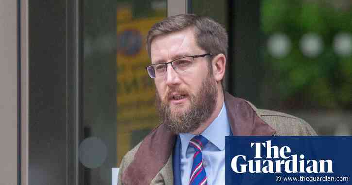 UK’s top civil servant and MI6 head urged to quit Garrick Club