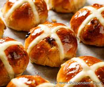 Iceland criticised for selling hot cross buns with tick instead of Christian symbol