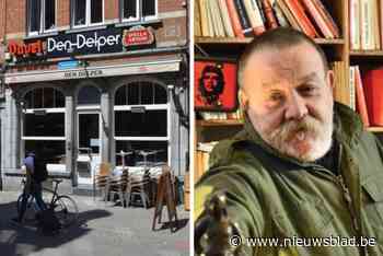 Legendarische cafébaas ‘Dikke Flor’ (74) overleden: “Iedereen hing aan zijn lippen”