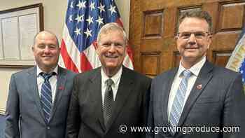 USApple Board, USDA Chief Take on Labor and Trade Issues