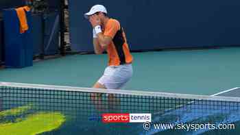 'I've never seen a reaction like that' | Murray battles on despite ankle injury